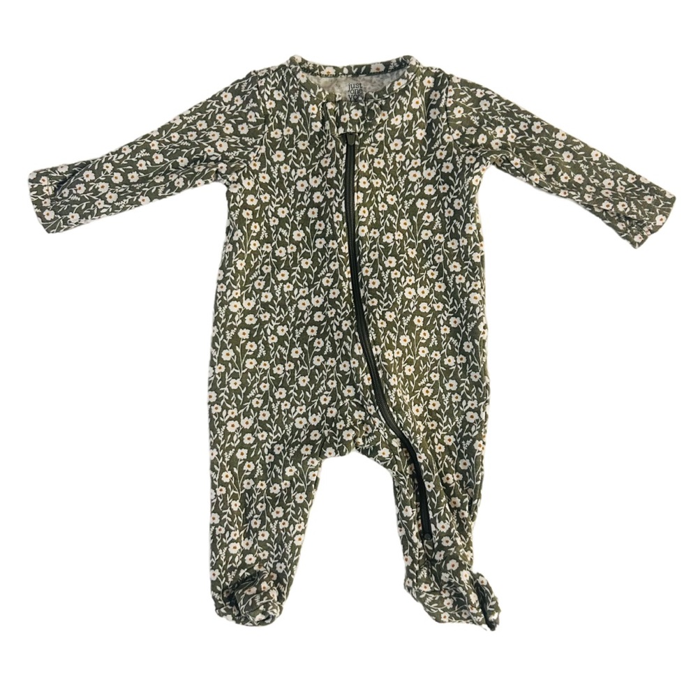 💖5/$25 SALE💖 0-3M Carter's Baby Girl Green Floral Footed Sleeper